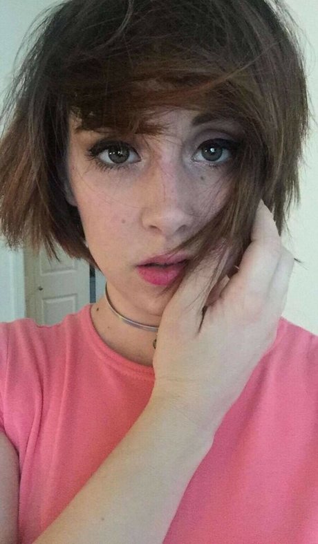 Jellybeannose best actress photos