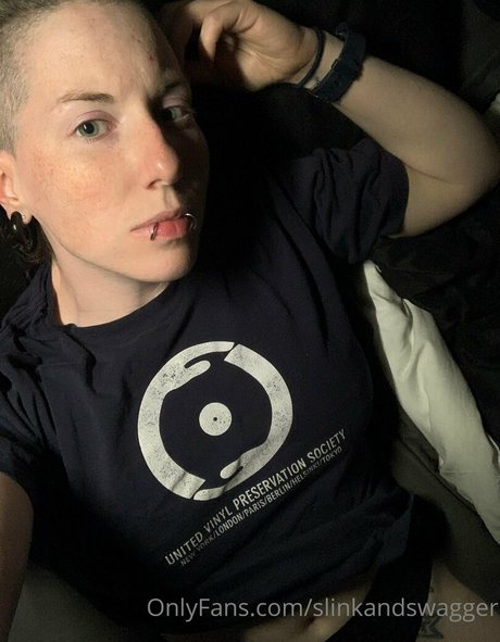 slinkandswagger model nude pic