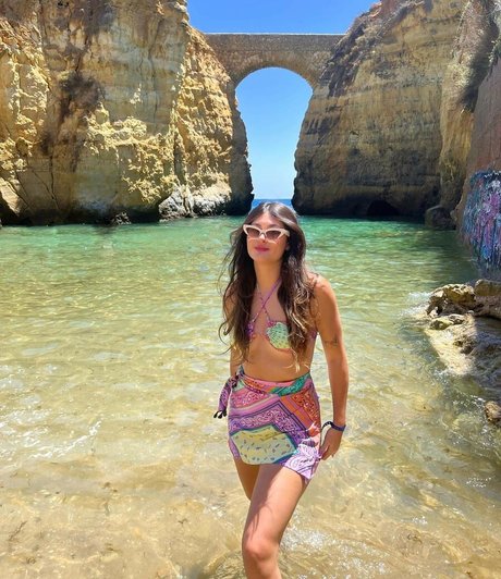 Mariana Nery beautiful pornstar gallery