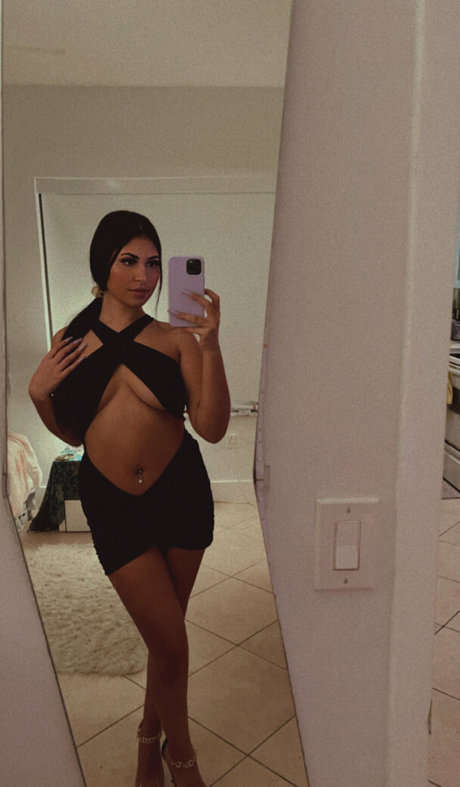 hannahsharpe18 pornstar hd picture