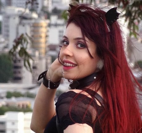 Sarah Jareth art pornstar pics