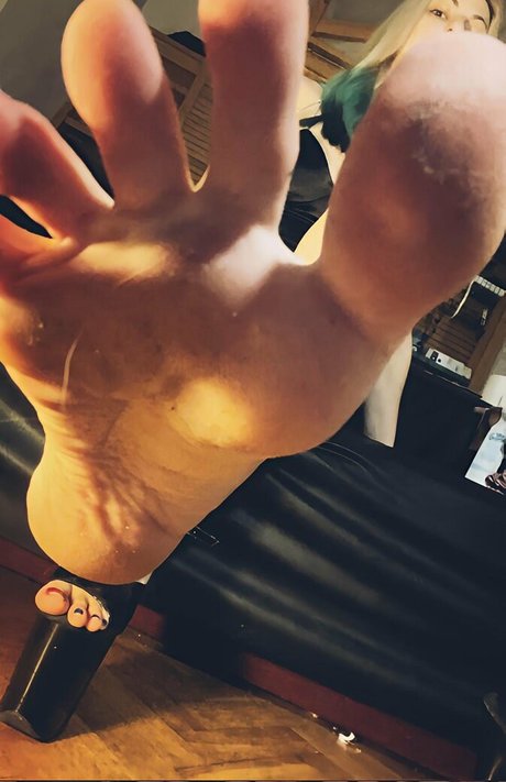 Goddess Elza high quality pornstar pics