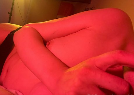 bugsmaytrix pretty actress photos