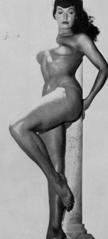 Bettie Page star hd photo