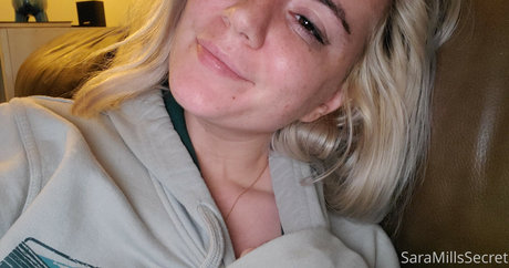 Sara Mills hd pornstar img