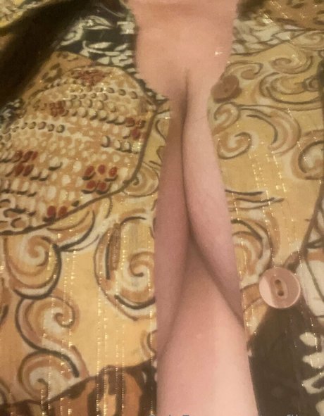 tggfilms nice model img