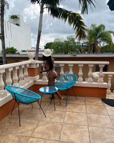 onlysstripper star perfect pic