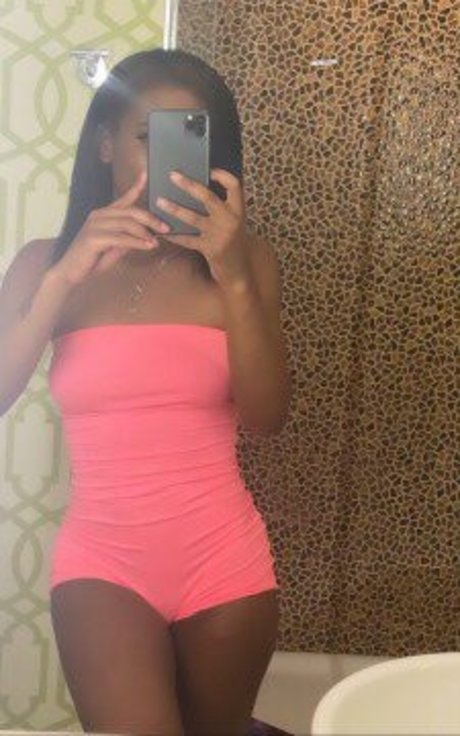 onlysstripper high quality model photos