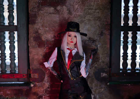 Zirael sg nude star photos