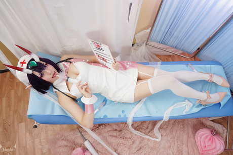 Yukeshiro star naked photo