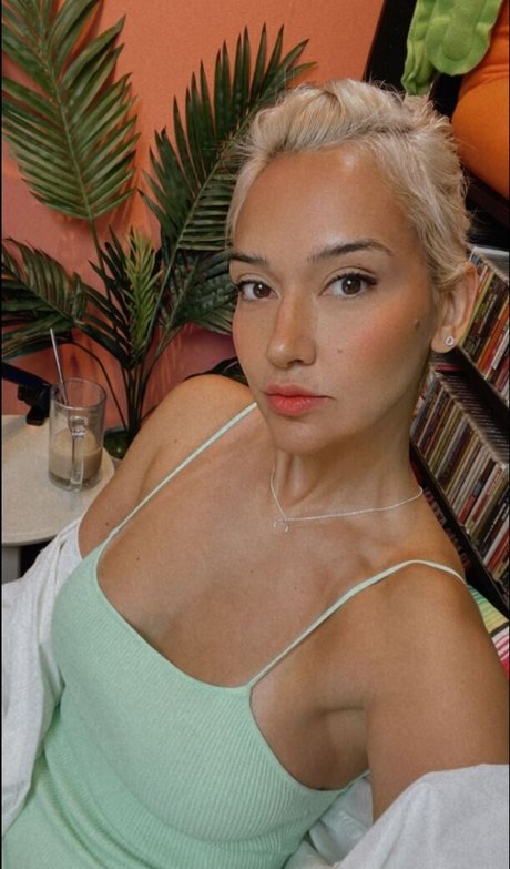 amateur pov onlyfans sexy pic