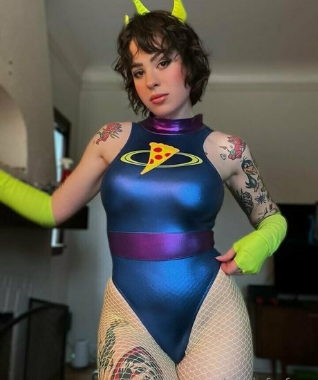 annieforfree erotic model image