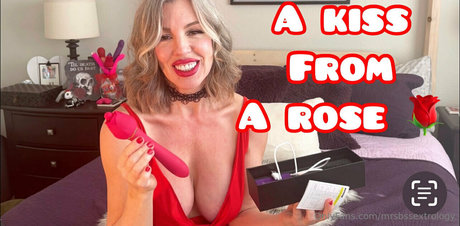 mrsbssextrology nude model photos