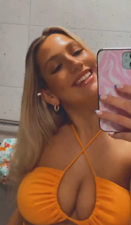 Ariel D beautiful model archive