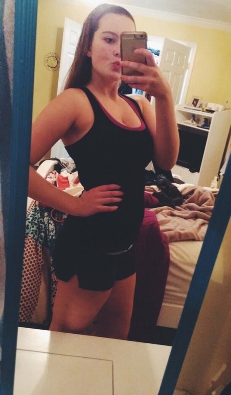 Olivia H pornstar perfect pics