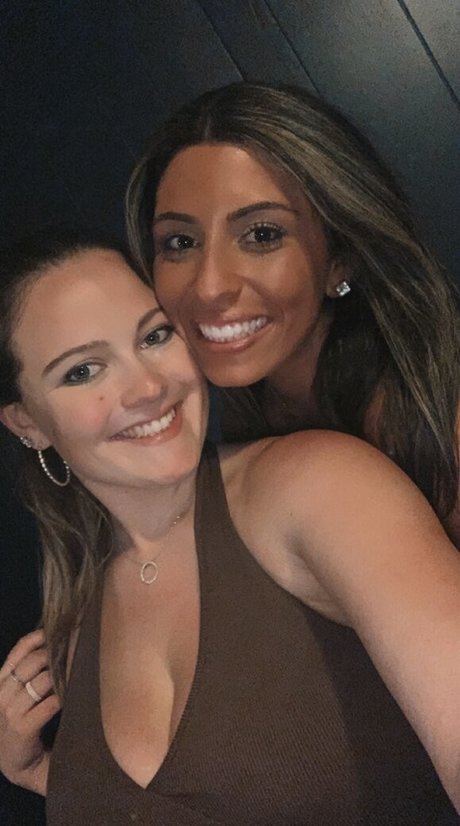 Olivia H pornstar nude gallery