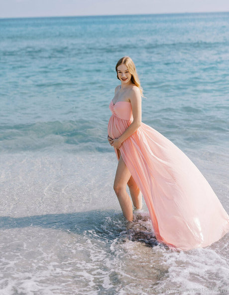 lizzysweetsofficial star sexy photo