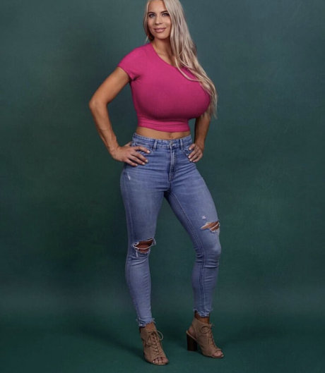 Katelyn Keplar model hd photos