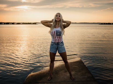 Katelyn Keplar adult model img