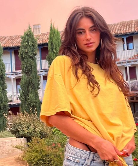 Bego Vargas naked star photo