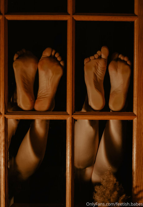 feetish babes nudes actress gallery