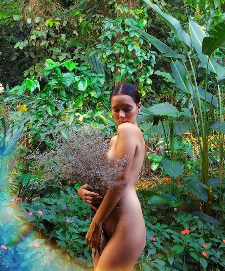 Balegat free model pics