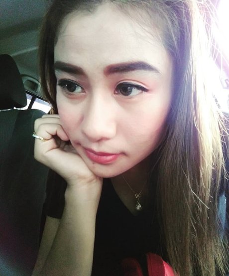 Saowalak Saifak porn model archive