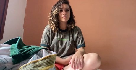 Leila Caetano pornstar pretty images