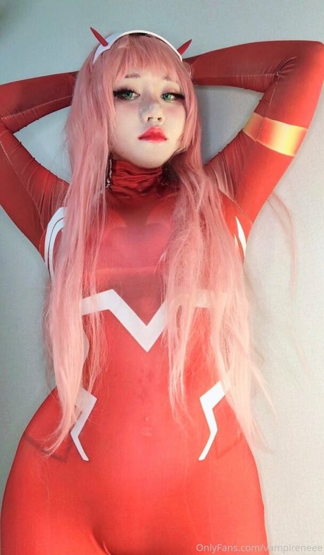 vampireneee nude star pic