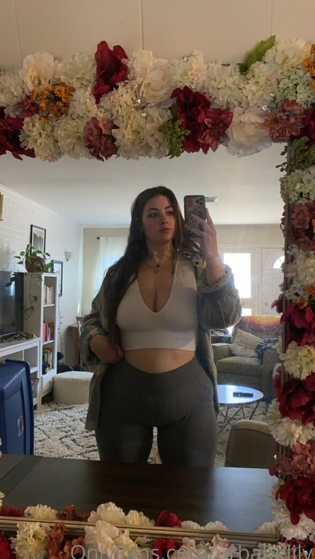 urbabelily star pornographic pics