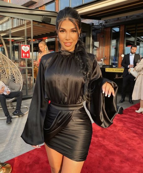 Isabel Raad xxx pornstar galleries