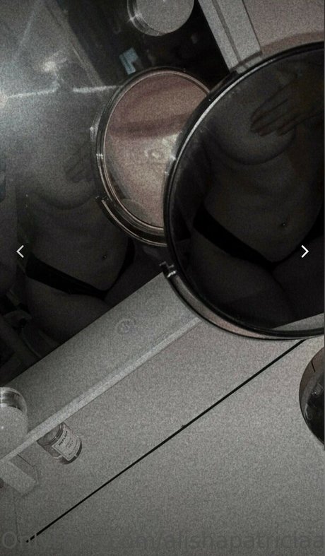 Alisha Wallace star erotic picture