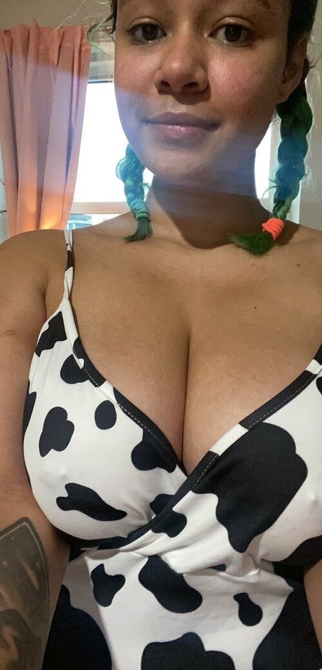 dillxxx nudes actress pics