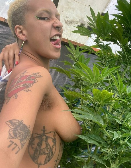 katdemonia sex model photo