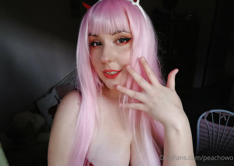 peachowo model porn img