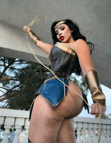 justadorkthatglewup nude model photo