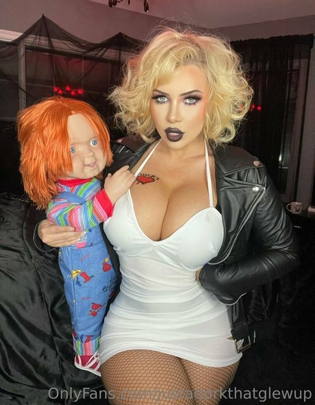 justadorkthatglewup adult star photos