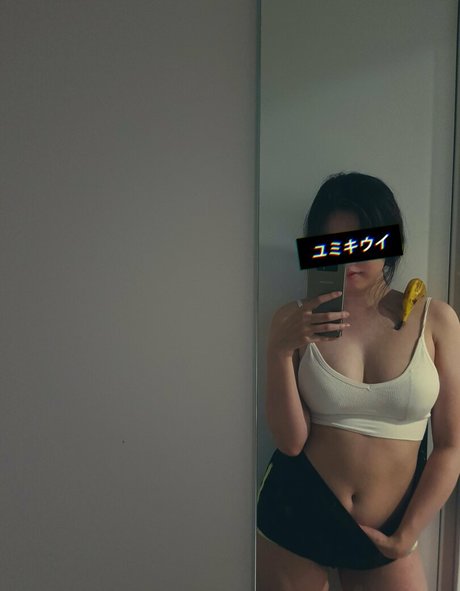 Yumi Kiwi pornstar xxx photos