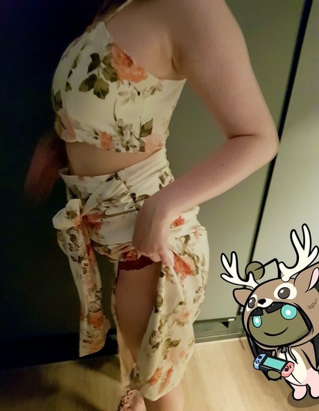 Yumi Kiwi xxx star img