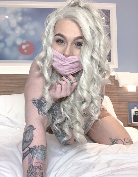 naughtynaturalnova perfect actress images