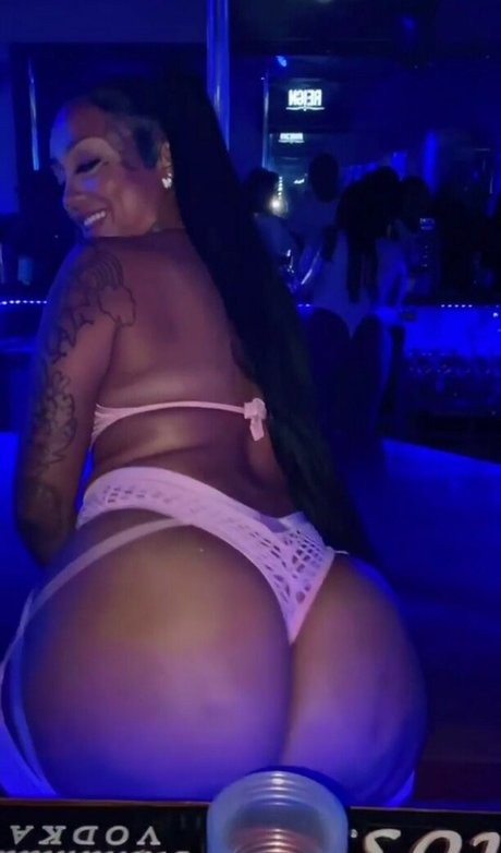 Donna Lombardi beautiful star photo