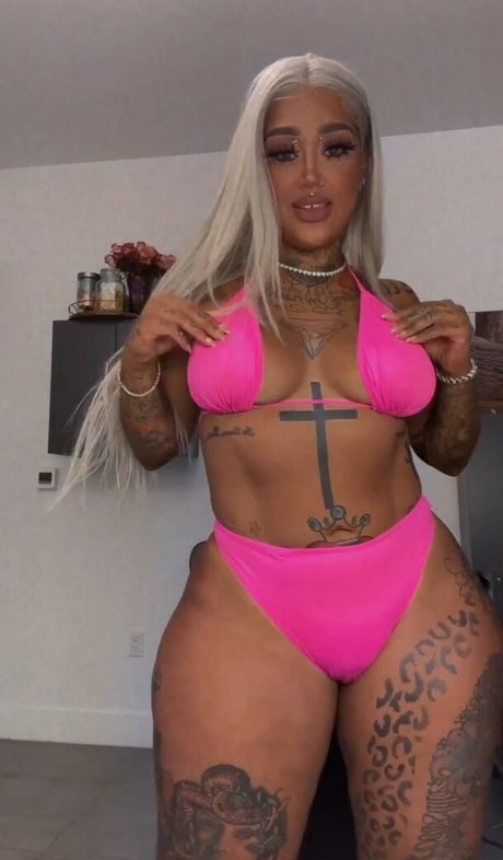 Donna Lombardi nice actress picture