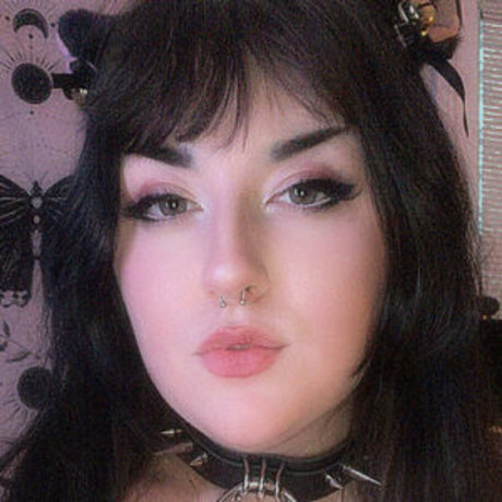 peachpeachiness nude model photo