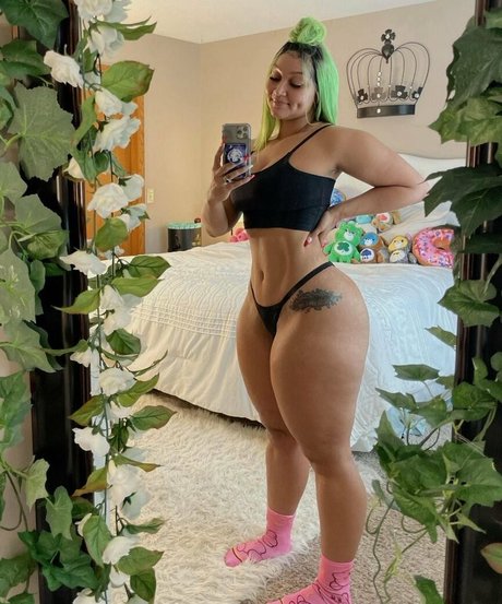 Darla Shuttlesworth nudes model archive