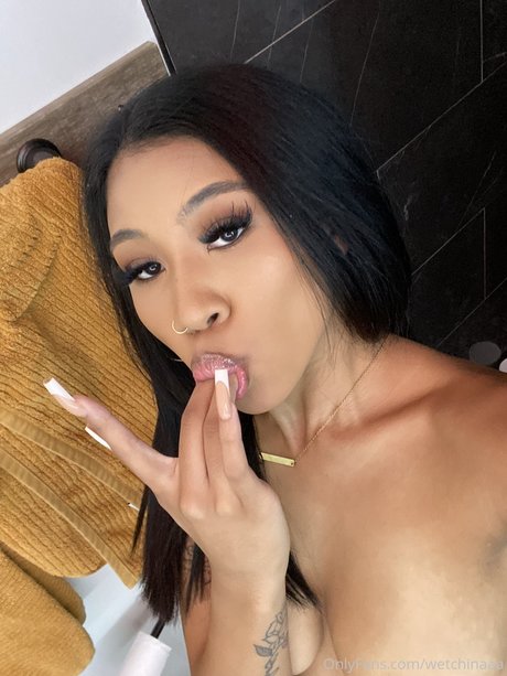 Wetchinaaa pornstar naked pic