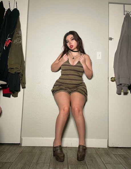 angelgutz high quality model photo