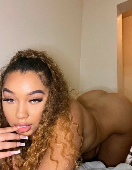 beauty curvy onlyfans sexy nudes image