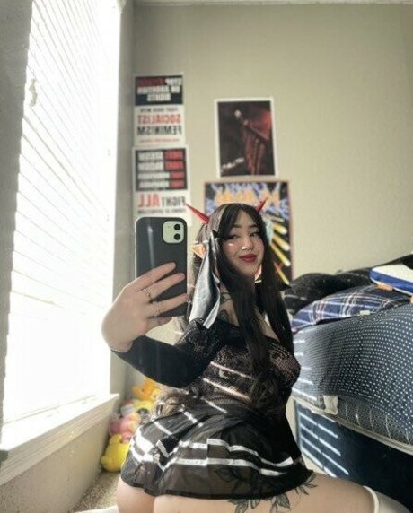 Krissyscx beautiful pornstar pics