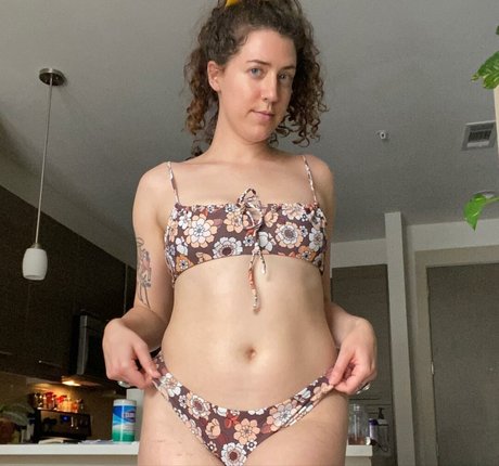 Nicole Quinn pornstar sexy gallery