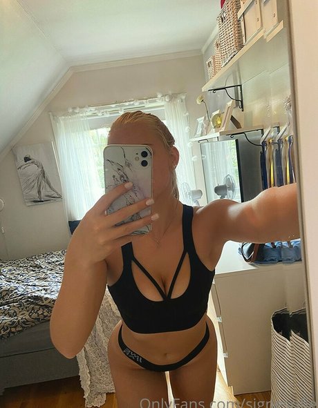signesofie sex star pic